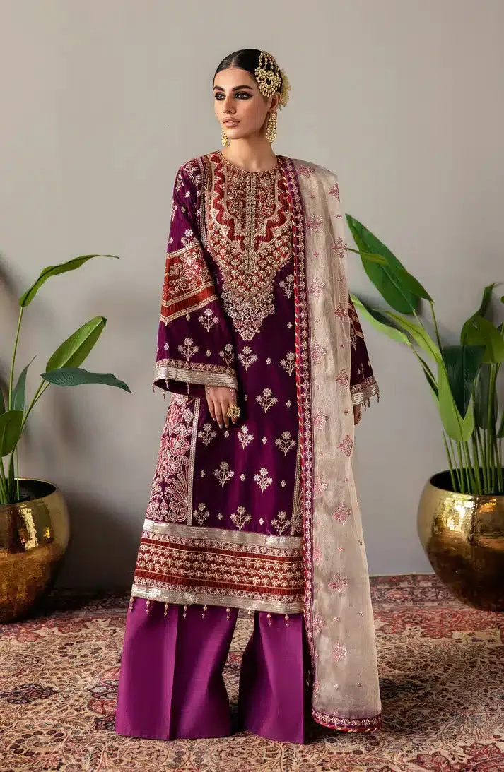 Emaan Adeel | Makhmal Velvet Edition 23 | MK-05 MAHZARA