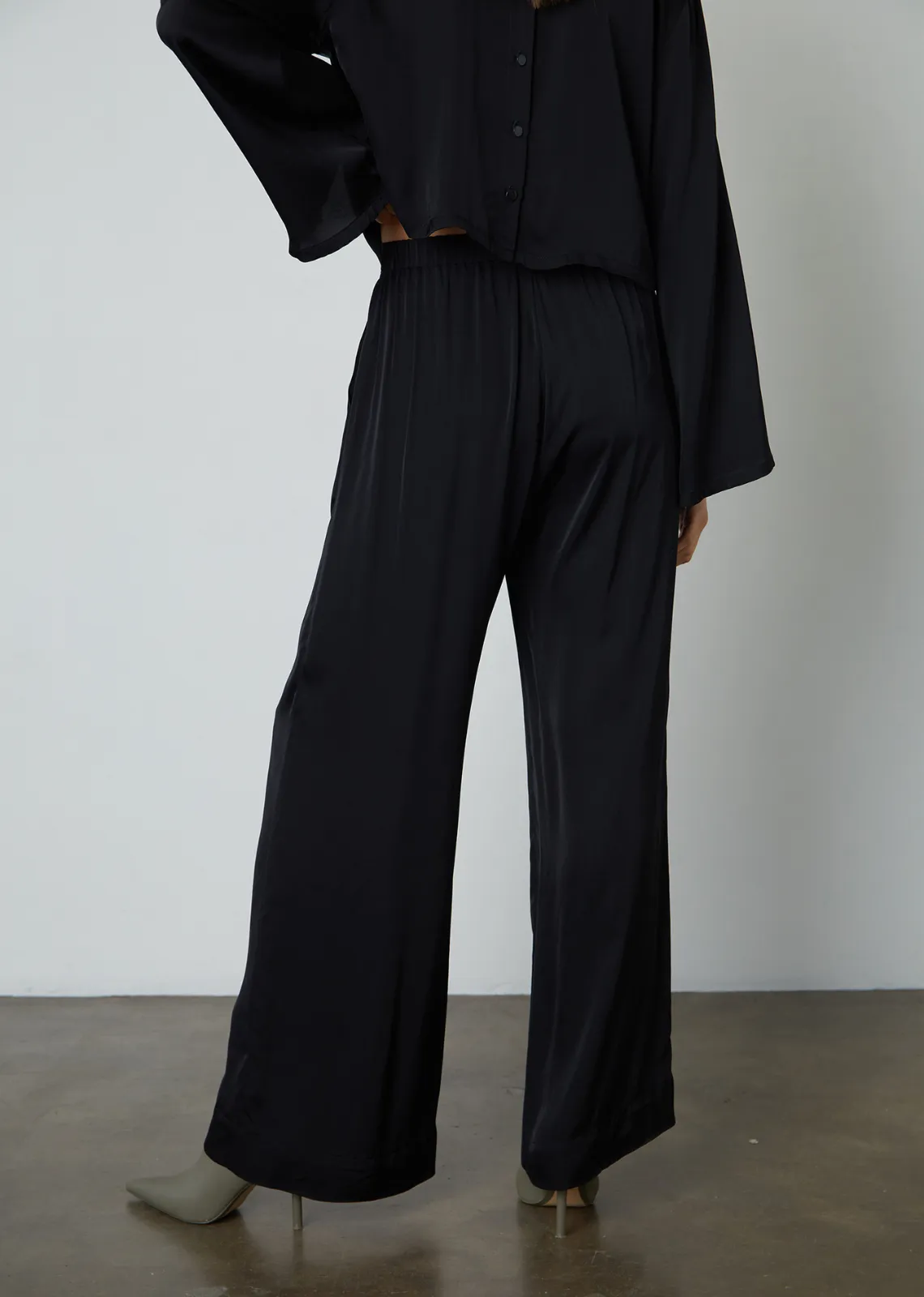 Velvet Livi Satin Viscose Pants- Black